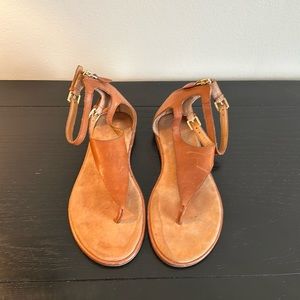 Leather sandles double ankle strap s & zip back Franco Sarto